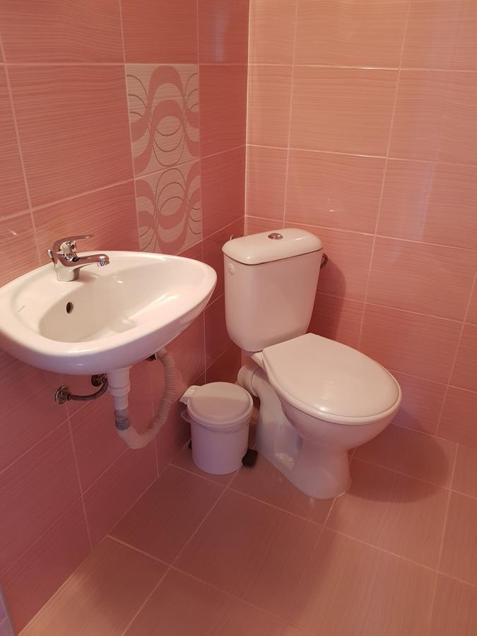 Guest Rooms Radost Balchik Exterior photo